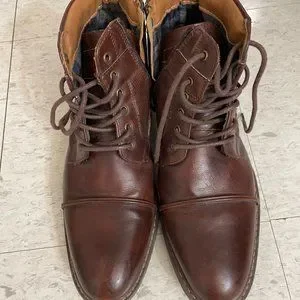 Steve Madden | Shoes | Steve Madden M Dylan Us 8 | Poshmark display picture 1